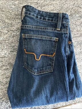 Kimes Ranch Men’s Blue Straight-Leg Jeans with Contrast Stitching